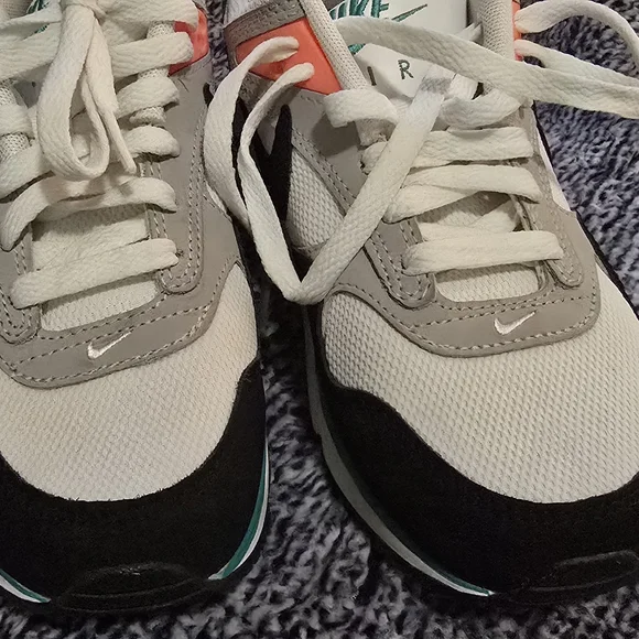 Nike Air Max Sneakers in Black and White - Picture 6 of 10